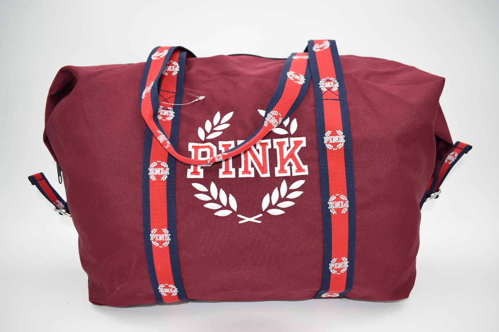 Victoria's Secret PINK Duffle Gym Bag in Burgundy – Pink Lemon Standard