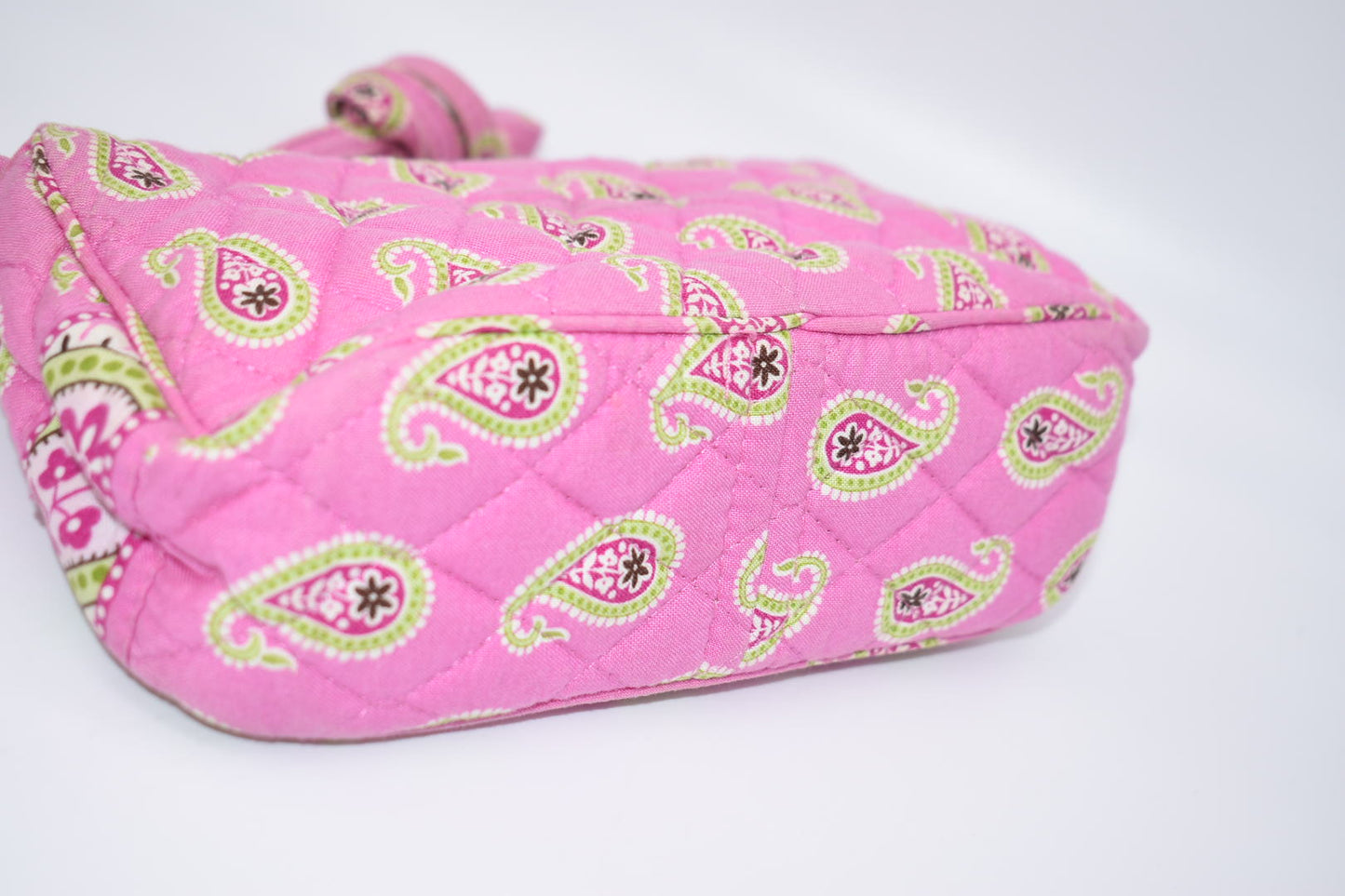 Vera Bradley Amy Crossbody / Shoulder Bag in "Bermuda Pink" Pattern